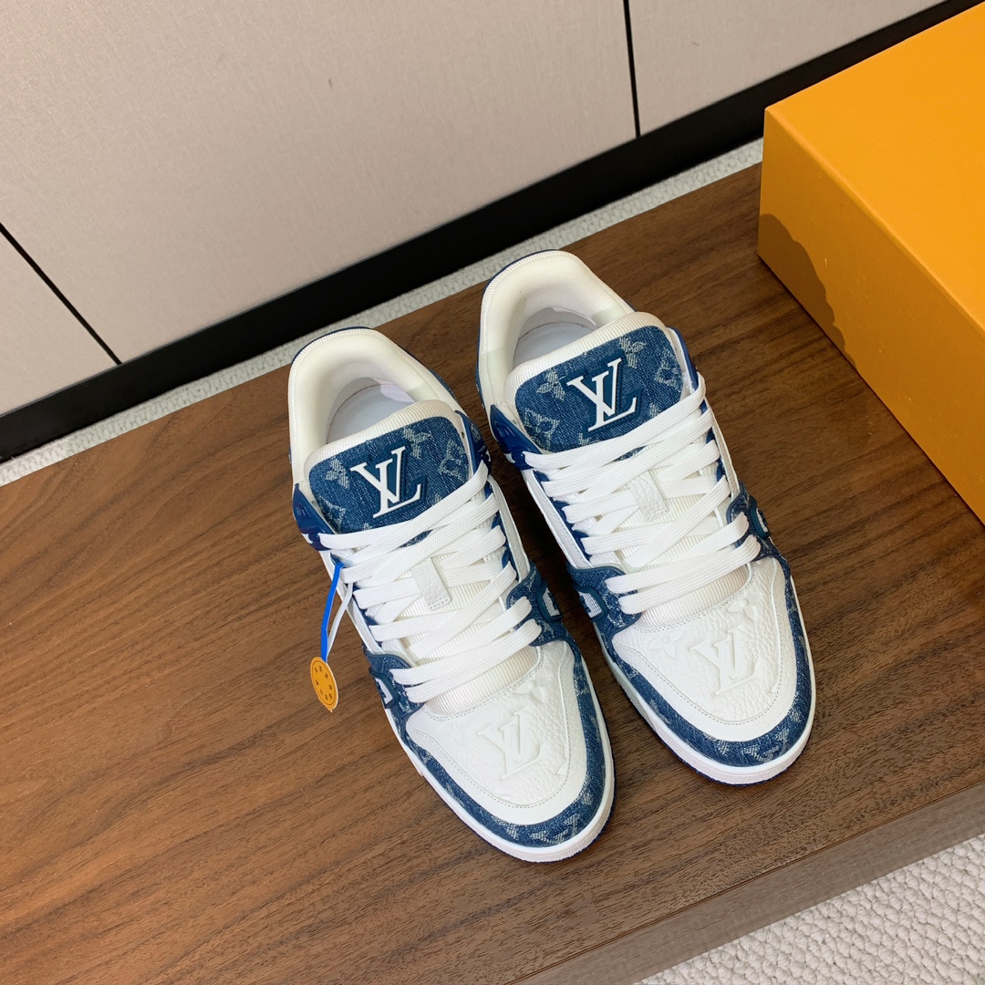 顶级品质🔸L*****V🔸TRAINER最好看的运动鞋。原版1:1精准复刻、细节很无敌、诚意满满、进口定