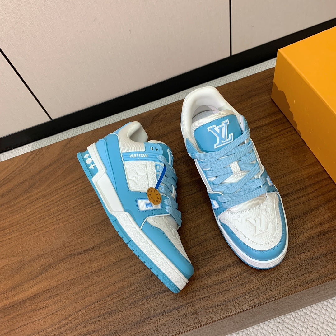 顶级品质🔸L*****V🔸TRAINER最好看的运动鞋。原版1:1精准复刻、细节很无敌、诚意满满、进口定