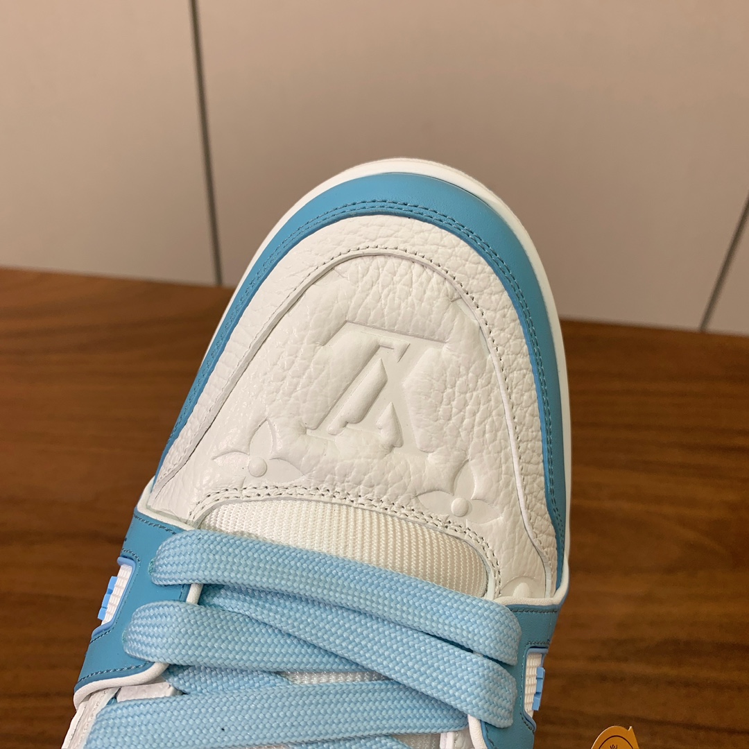 顶级品质🔸L*****V🔸TRAINER最好看的运动鞋。原版1:1精准复刻、细节很无敌、诚意满满、进口定