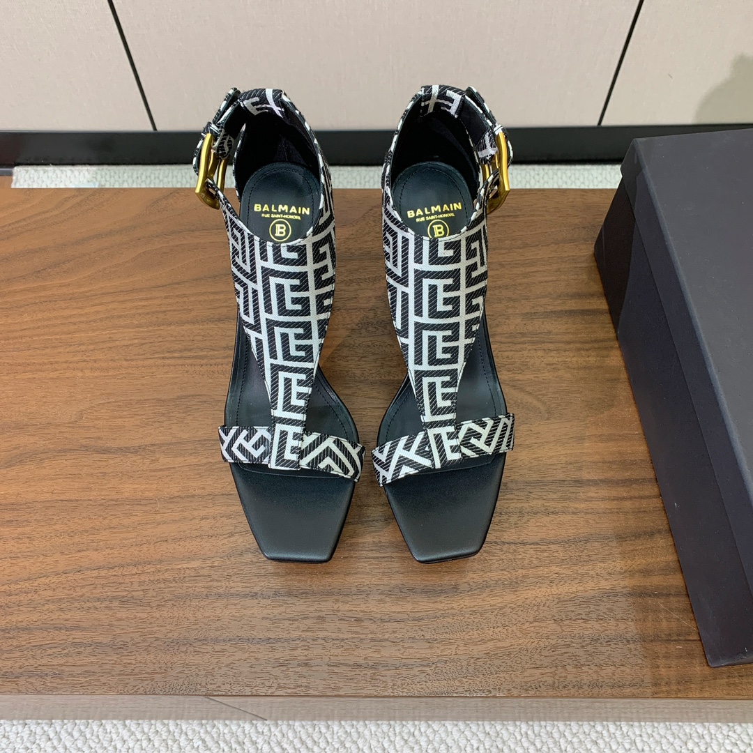 NO:723038,[Bal*ain] Water platform sandals. More and more chic and outstanding, invincible aura, invincible good-looking. Customized upper with original logo cloth and original heel, water platform open mold. Cowhide feet. Genuine leather outsole. Heel height 10.5cm. Size 36-42 (40, 41, 42 customized, non-refundable). Batch, high-heeled sandals, sandals, high heels, cowhide, Leather soles19860909【Bal*ain】水台凉鞋.愈发別致出众,无敌气场、无敌好看.鞋面定制原版Logo布原版鞋跟,水台开模.牛皮垫脚.真皮大底.跟高10.5cm 码数36-42（40、41、42定制不退换） 批,高跟鞋凉鞋,sandals,high heels,cowhide,Leather soles,Women's Shoes