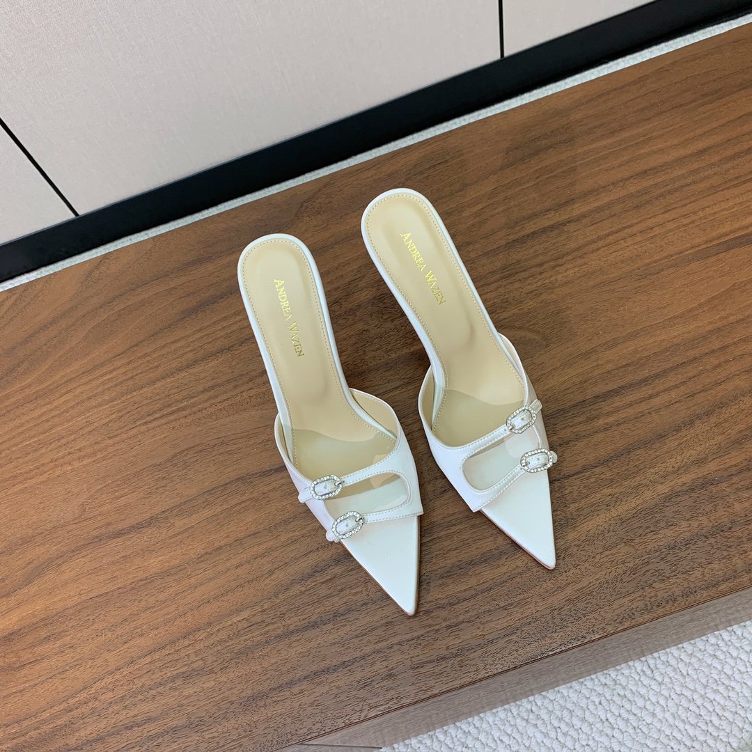 【Anderea Wazen】拖鞋。非常的美，上脚无敌了。鞋面进口真丝、马毛。羊皮垫脚。真皮大底，跟高9