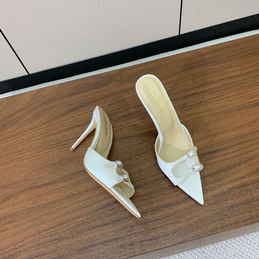 【Anderea Wazen】拖鞋。非常的美，上脚无敌了。鞋面进口真丝、马毛。羊皮垫脚。真皮大底，跟高9