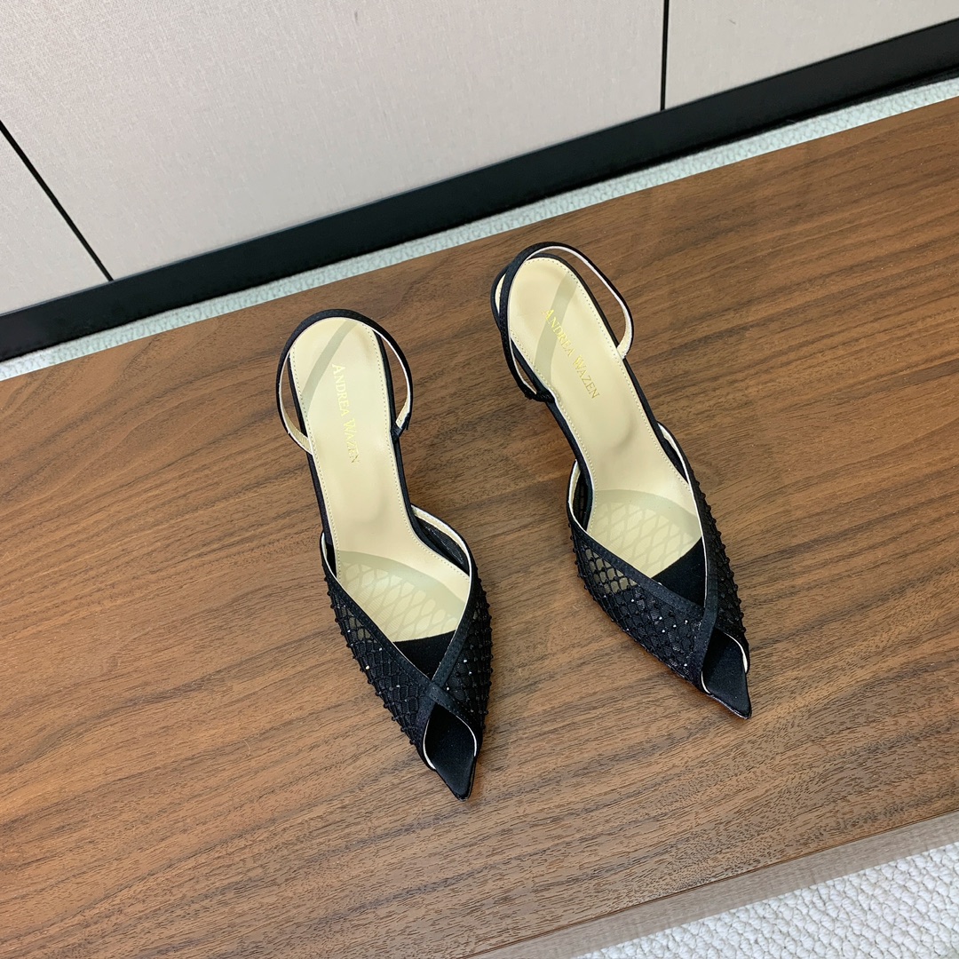 【Anderea Wazen】网钻凉鞋。非常的美，上脚无敌了。鞋面网面烫钻，羊皮垫脚。真皮大底，跟高9.