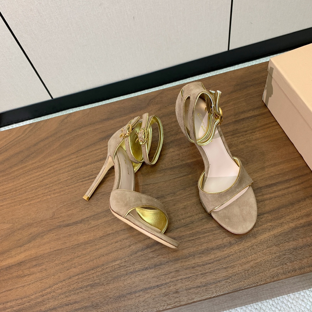 Designer Mary Jane Shoe