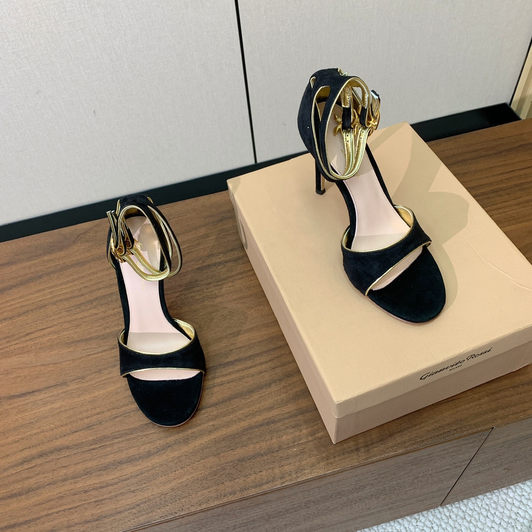 Designer Mary Jane Shoe