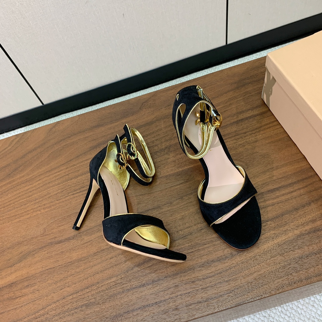 Designer Mary Jane Shoe