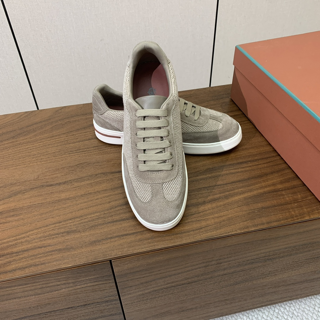 【Loro Piana】男款网面拼接休闲鞋。简约时尚，鞋面采用网面拼接牛反绒。羊皮垫脚。定制橡胶底。码数