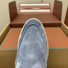 【Loro Piana】顶级版本男款乐福鞋,原版一比一。品牌低调奢华柔软一贯纯色简约的设计风格。皮质柔软舒适度极高 材质 【Loro Piana】顶级版本男款乐福鞋,原版一比一。品牌低调奢华柔软一贯纯色简约的设计风格。皮质柔软舒适度极高 材质