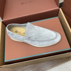 【Loro Piana】顶级版本男款乐福鞋,原版一比一。品牌低调奢华柔软一贯纯色简约的设计风格。皮质柔软舒适度极高 材质 【Loro Piana】顶级版本男款乐福鞋,原版一比一。品牌低调奢华柔软一贯纯色简约的设计风格。皮质柔软舒适度极高 材质