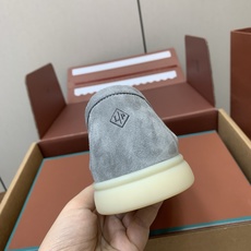 【Loro Piana】顶级版本男款乐福鞋,原版一比一。品牌低调奢华柔软一贯纯色简约的设计风格。皮质柔软舒适度极高 材质 【Loro Piana】顶级版本男款乐福鞋,原版一比一。品牌低调奢华柔软一贯纯色简约的设计风格。皮质柔软舒适度极高 材质