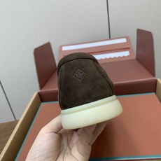 【Loro Piana】顶级版本男款乐福鞋,原版一比一。品牌低调奢华柔软一贯纯色简约的设计风格。皮质柔软舒适度极高 材质 【Loro Piana】顶级版本男款乐福鞋,原版一比一。品牌低调奢华柔软一贯纯色简约的设计风格。皮质柔软舒适度极高 材质