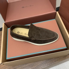 【Loro Piana】顶级版本男款乐福鞋,原版一比一。品牌低调奢华柔软一贯纯色简约的设计风格。皮质柔软舒适度极高 材质 【Loro Piana】顶级版本男款乐福鞋,原版一比一。品牌低调奢华柔软一贯纯色简约的设计风格。皮质柔软舒适度极高 材质