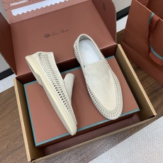 【Loro Piana】顶级版本男款编织乐福鞋,原版一比一。品牌低调奢华柔软一贯纯色简约的设计风格。皮质柔软舒适度极高 【Loro Piana】顶级版本男款编织乐福鞋,原版一比一。品牌低调奢华柔软一贯纯色简约的设计风格。皮质柔软舒适度极高