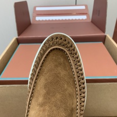【Loro Piana】顶级版本男款编织乐福鞋,原版一比一。品牌低调奢华柔软一贯纯色简约的设计风格。皮质柔软舒适度极高 【Loro Piana】顶级版本男款编织乐福鞋,原版一比一。品牌低调奢华柔软一贯纯色简约的设计风格。皮质柔软舒适度极高