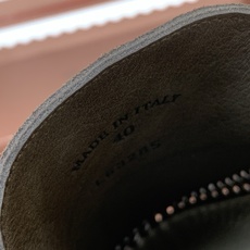 【Loro Piana】顶级版本男款编织乐福鞋,原版一比一。品牌低调奢华柔软一贯纯色简约的设计风格。皮质柔软舒适度极高 【Loro Piana】顶级版本男款编织乐福鞋,原版一比一。品牌低调奢华柔软一贯纯色简约的设计风格。皮质柔软舒适度极高