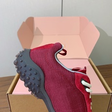 【Miu M*u】高版本德训运动鞋。自带精致甜奢复古氛围感,鞋身线条简约流畅,加宽鞋床包容各类脚型,对宽脚、厚脚都很友好 【Miu M*u】高版本德训运动鞋。自带精致甜奢复古氛围感,鞋身线条简约流畅,加宽鞋床包容各类脚型,对宽脚、厚脚都很友好