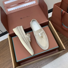 【Loro Piana】顶级版编织乐福鞋,原版一比一。品牌低调奢华柔软一贯纯色简约的设计风格。皮质柔软舒适度极高 材质: 【Loro Piana】顶级版编织乐福鞋,原版一比一。品牌低调奢华柔软一贯纯色简约的设计风格。皮质柔软舒适度极高 材质: