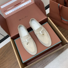 【Loro Piana】顶级版编织乐福鞋,原版一比一。品牌低调奢华柔软一贯纯色简约的设计风格。皮质柔软舒适度极高 材质: 【Loro Piana】顶级版编织乐福鞋,原版一比一。品牌低调奢华柔软一贯纯色简约的设计风格。皮质柔软舒适度极高 材质:
