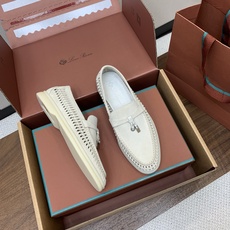 【Loro Piana】顶级版编织乐福鞋,原版一比一。品牌低调奢华柔软一贯纯色简约的设计风格。皮质柔软舒适度极高 材质: 【Loro Piana】顶级版编织乐福鞋,原版一比一。品牌低调奢华柔软一贯纯色简约的设计风格。皮质柔软舒适度极高 材质: