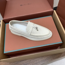 【Loro Piana】顶级版编织乐福鞋,原版一比一。品牌低调奢华柔软一贯纯色简约的设计风格。皮质柔软舒适度极高 材质: 【Loro Piana】顶级版编织乐福鞋,原版一比一。品牌低调奢华柔软一贯纯色简约的设计风格。皮质柔软舒适度极高 材质: