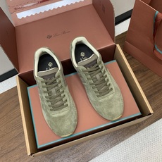 【Loro Piana】顶级版情侣款德训鞋。原版一比一。品牌低调奢华柔软一贯纯色简约的设计风格。皮质柔软舒适度极高 材质 【Loro Piana】顶级版情侣款德训鞋。原版一比一。品牌低调奢华柔软一贯纯色简约的设计风格。皮质柔软舒适度极高 材质