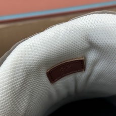 【Loro Piana】顶级版情侣款德训鞋。原版一比一。品牌低调奢华柔软一贯纯色简约的设计风格。皮质柔软舒适度极高 材质 【Loro Piana】顶级版情侣款德训鞋。原版一比一。品牌低调奢华柔软一贯纯色简约的设计风格。皮质柔软舒适度极高 材质