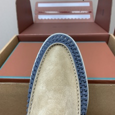 【Loro Piana】顶级版本男款编织乐福鞋,原版一比一。品牌低调奢华柔软一贯纯色简约的设计风格。皮质柔软舒适度极高 【Loro Piana】顶级版本男款编织乐福鞋,原版一比一。品牌低调奢华柔软一贯纯色简约的设计风格。皮质柔软舒适度极高