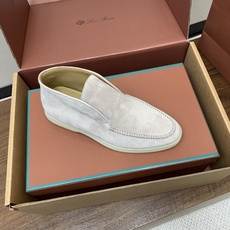 【Loro Piana】情侣款顶级版本高帮乐福鞋,原版一比一。品牌低调奢华柔软一贯纯色简约的设计风格。皮质柔软舒适度极高 【Loro Piana】情侣款顶级版本高帮乐福鞋,原版一比一。品牌低调奢华柔软一贯纯色简约的设计风格。皮质柔软舒适度极高