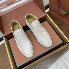 【Loro Piana】情侣款顶级版本高帮乐福鞋,原版一比一。品牌低调奢华柔软一贯纯色简约的设计风格。皮质柔软舒适度极高 【Loro Piana】情侣款顶级版本高帮乐福鞋,原版一比一。品牌低调奢华柔软一贯纯色简约的设计风格。皮质柔软舒适度极高
