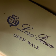 【Loro Piana】情侣款顶级版本高帮乐福鞋,原版一比一。品牌低调奢华柔软一贯纯色简约的设计风格。皮质柔软舒适度极高 【Loro Piana】情侣款顶级版本高帮乐福鞋,原版一比一。品牌低调奢华柔软一贯纯色简约的设计风格。皮质柔软舒适度极高