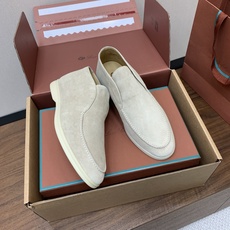 【Loro Piana】情侣款顶级版本高帮乐福鞋,原版一比一。品牌低调奢华柔软一贯纯色简约的设计风格。皮质柔软舒适度极高 【Loro Piana】情侣款顶级版本高帮乐福鞋,原版一比一。品牌低调奢华柔软一贯纯色简约的设计风格。皮质柔软舒适度极高
