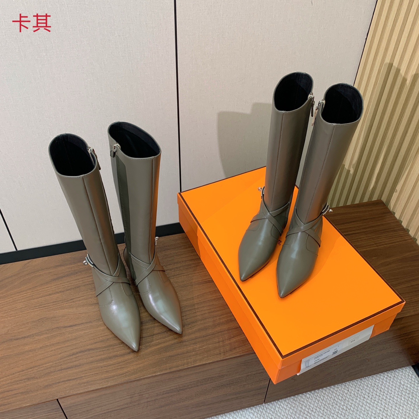 【Herm*s】尖头长靴。简约大气。从来不会过时。鞋面小牛皮,牛皮内里。真皮大底。有平底和3.5cm2️⃣种选择。 码数 【Herm*s】尖头长靴。简约大气。从来不会过时。鞋面小牛皮,牛皮内里。真皮大底。有平底和3.5cm2️⃣种选择。 码数