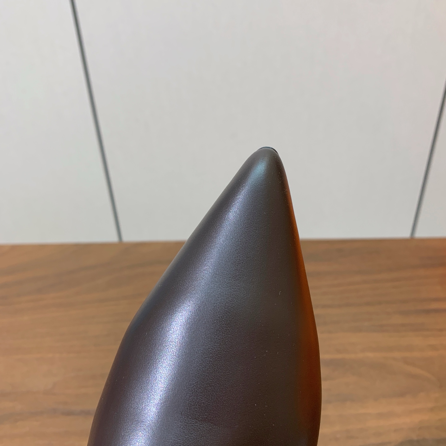 【Herm*s】尖头长靴。简约大气。从来不会过时。鞋面小牛皮，牛皮内里。真皮大底。有平底和3.5cm2️⃣种选择。 码数