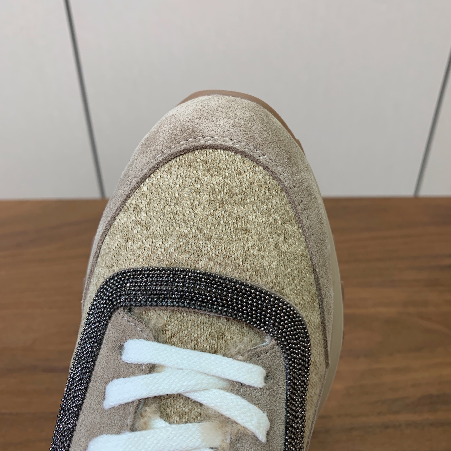 【Brunell* Cucinell*】拼色底羊毛里休闲运动鞋。鞋面采用进口牛绒，羊毛内里，原版开模大底！上脚超舒适。 