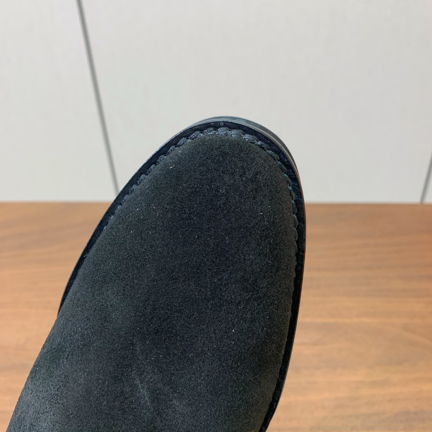 【Herm*s】骑士靴。展现品牌精湛的制靴工艺。面料小牛皮、羊京（打钉）牛皮内里。加厚真皮大底。全新高档包装。 码数：3