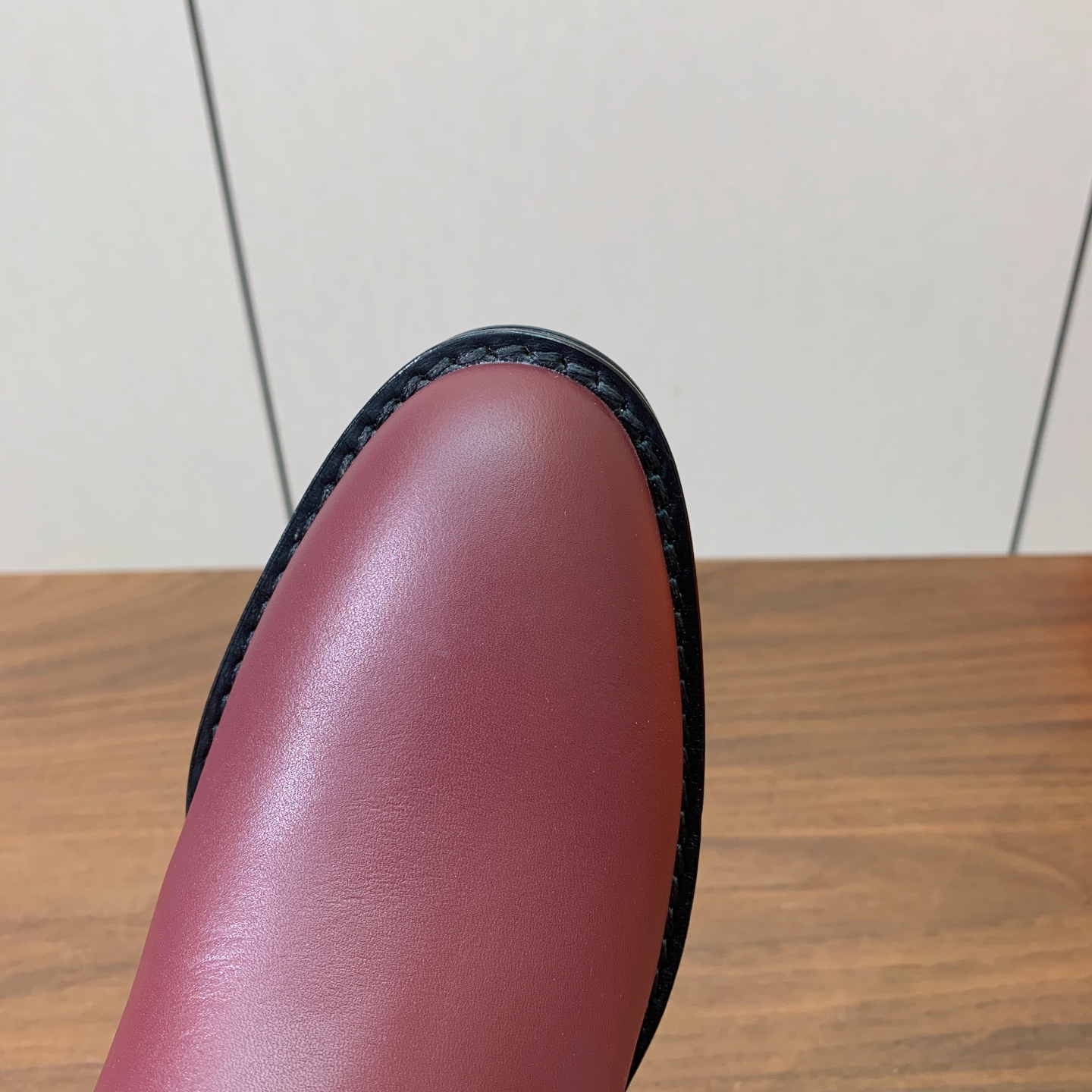 【Herm*s】骑士靴。展现品牌精湛的制靴工艺。面料小牛皮、羊京（打钉）牛皮内里。加厚真皮大底。全新高档包装。 码数：3