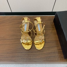 【AQUAZZUR* 】蝴蝶扣凉鞋。性感的代言品牌。鞋面羊京、镜面皮。羊皮垫脚,真皮大底。跟高9.5cm 码数:35-4 【AQUAZZUR* 】蝴蝶扣凉鞋。性感的代言品牌。鞋面羊京、镜面皮。羊皮垫脚,真皮大底。跟高9.5cm 码数:35-4