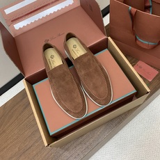 【Loro Piana】顶级版本男款乐福鞋,原版一比一。品牌低调奢华柔软一贯纯色简约的设计风格。皮质柔软舒适度极高 材质 【Loro Piana】顶级版本男款乐福鞋,原版一比一。品牌低调奢华柔软一贯纯色简约的设计风格。皮质柔软舒适度极高 材质