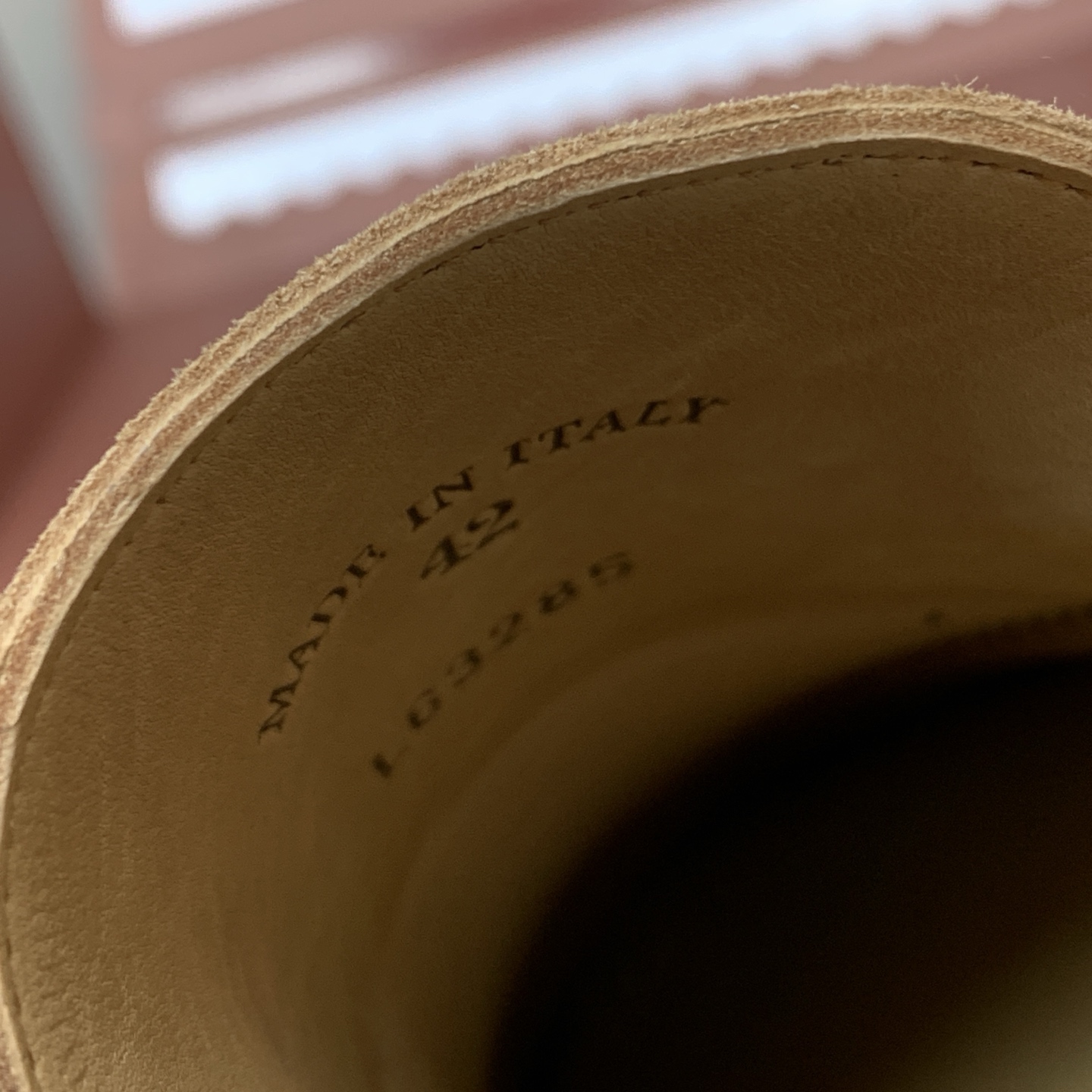 【Loro Piana】顶级版本男款乐福鞋,原版一比一。品牌低调奢华柔软一贯纯色简约的设计风格。皮质柔软舒适度极高 材质 【Loro Piana】顶级版本男款乐福鞋,原版一比一。品牌低调奢华柔软一贯纯色简约的设计风格。皮质柔软舒适度极高 材质