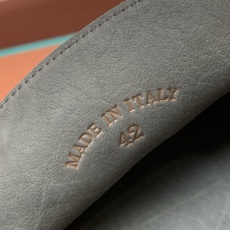 【Loro Piana】顶级版本男款编织乐福鞋,原版一比一。品牌低调奢华柔软一贯纯色简约的设计风格。皮质柔软舒适度极高 【Loro Piana】顶级版本男款编织乐福鞋,原版一比一。品牌低调奢华柔软一贯纯色简约的设计风格。皮质柔软舒适度极高
