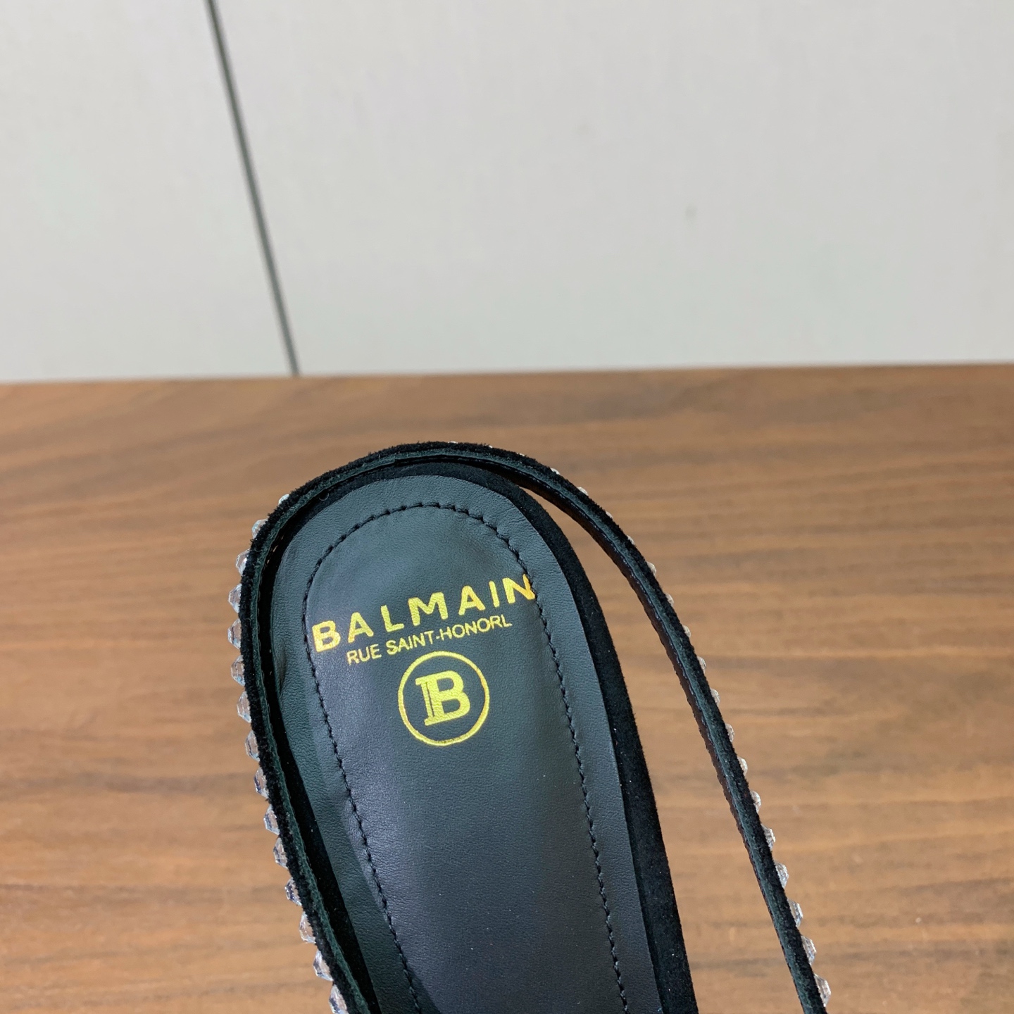 【Bal*ain】高跟钻链半拖。无敌气场、无敌好看。原版定制进口羊京，牛皮垫脚。意大利进口真皮大底，跟高9.5cm 码数