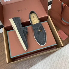 【Loro Piana】顶级版本乐福鞋,原版一比一。品牌低调奢华柔软一贯纯色简约的设计风格。皮质柔软舒适度极高 材质:鞋 【Loro Piana】顶级版本乐福鞋,原版一比一。品牌低调奢华柔软一贯纯色简约的设计风格。皮质柔软舒适度极高 材质:鞋