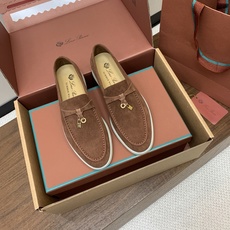 【Loro Piana】顶级版本乐福鞋,原版一比一。品牌低调奢华柔软一贯纯色简约的设计风格。皮质柔软舒适度极高 材质:鞋 【Loro Piana】顶级版本乐福鞋,原版一比一。品牌低调奢华柔软一贯纯色简约的设计风格。皮质柔软舒适度极高 材质:鞋