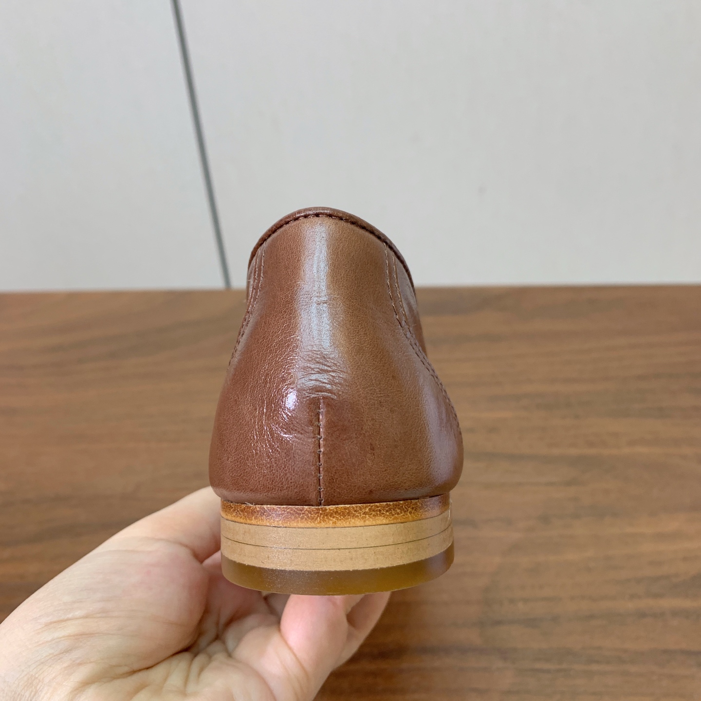 【The row】流苏乐福鞋。经典灵感定义了这款鞋的现代优雅风格。鞋面牛皮，羊皮内里及垫脚。真皮大底。 码数：35-41