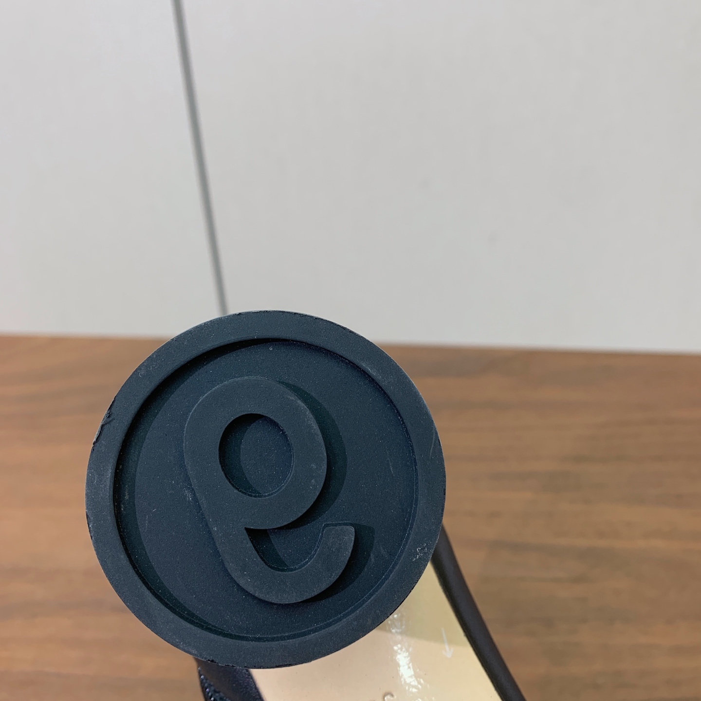 【Maison Margie*a】玛吉拉短靴。复古韵味，显瘦百搭。鞋面牛皮，羊皮内里及垫脚。真皮大底。跟高5cm 码数：