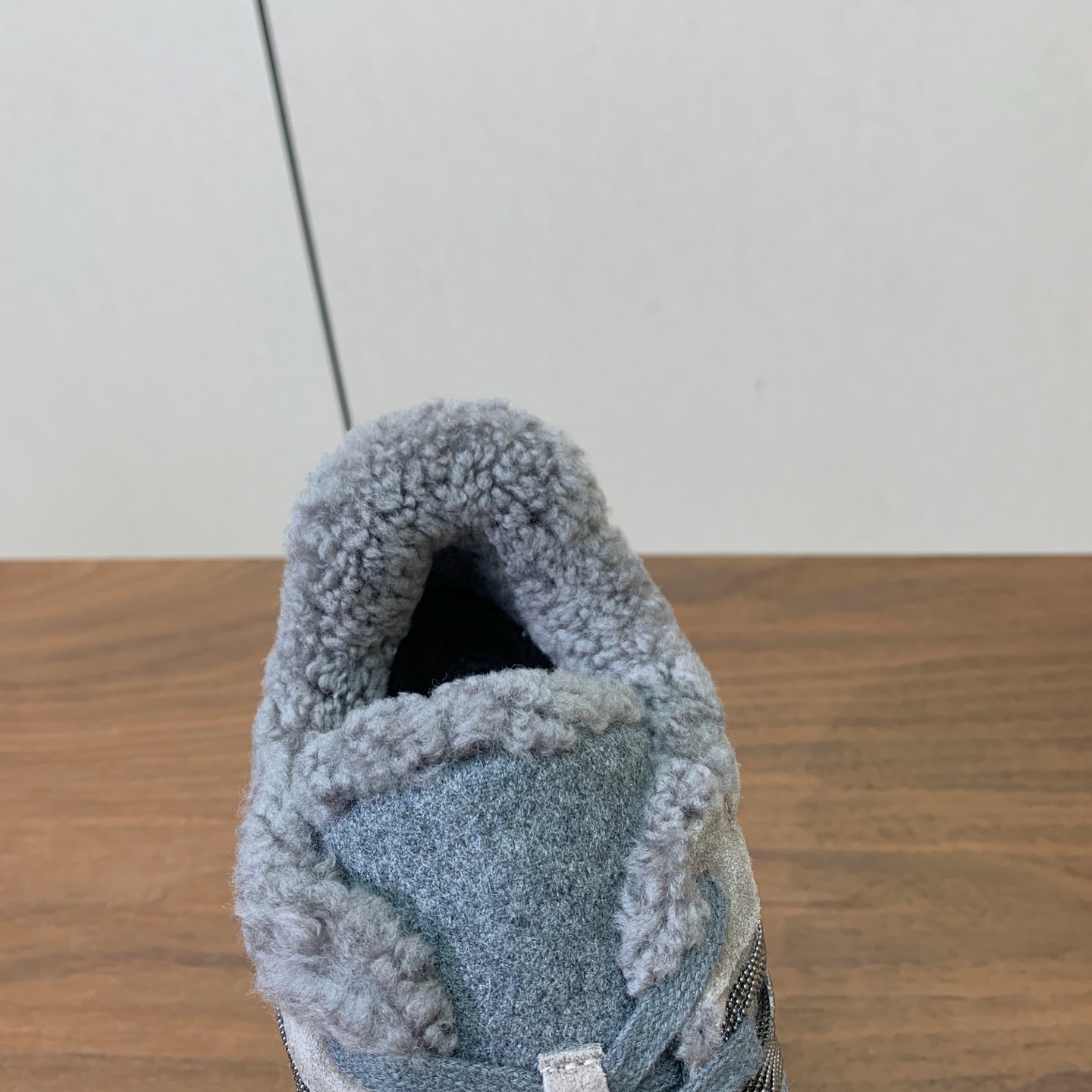 【Brunell* Cucinell*】羊毛里休闲运动鞋。鞋面采用进口牛绒，羊毛内里，原版开模大底！上脚超舒适。 码数：