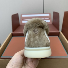 【Loro Piana】顶级版本羊毛里乐福鞋,原版一比一。品牌低调奢华柔软一贯纯色简约的设计风格。皮质柔软舒适度极高 材 【Loro Piana】顶级版本羊毛里乐福鞋,原版一比一。品牌低调奢华柔软一贯纯色简约的设计风格。皮质柔软舒适度极高 材