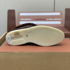 【Loro Piana】情侣款顶级版本高帮毛里乐福鞋,原版一比一。品牌低调奢华柔软一贯纯色简约的设计风格。皮质柔软舒适度 【Loro Piana】情侣款顶级版本高帮毛里乐福鞋,原版一比一。品牌低调奢华柔软一贯纯色简约的设计风格。皮质柔软舒适度