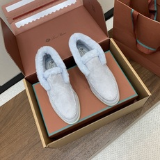 【Loro Piana】情侣款顶级版本高帮毛里乐福鞋,原版一比一。品牌低调奢华柔软一贯纯色简约的设计风格。皮质柔软舒适度 【Loro Piana】情侣款顶级版本高帮毛里乐福鞋,原版一比一。品牌低调奢华柔软一贯纯色简约的设计风格。皮质柔软舒适度