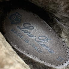 【Loro Piana】情侣款顶级版本高帮毛里乐福鞋,原版一比一。品牌低调奢华柔软一贯纯色简约的设计风格。皮质柔软舒适度 【Loro Piana】情侣款顶级版本高帮毛里乐福鞋,原版一比一。品牌低调奢华柔软一贯纯色简约的设计风格。皮质柔软舒适度